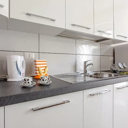 Apartman Velishome